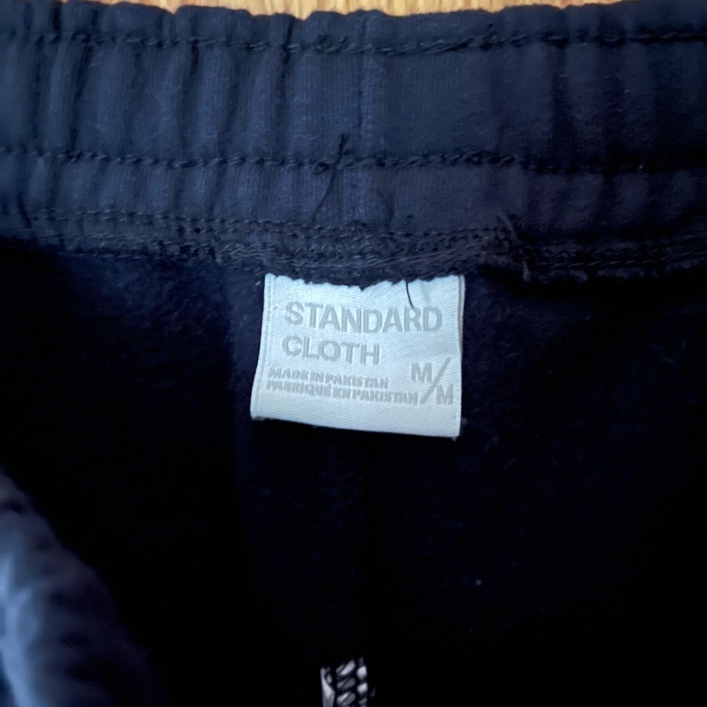 Cargo Sweatpants - Picture 3 of 4